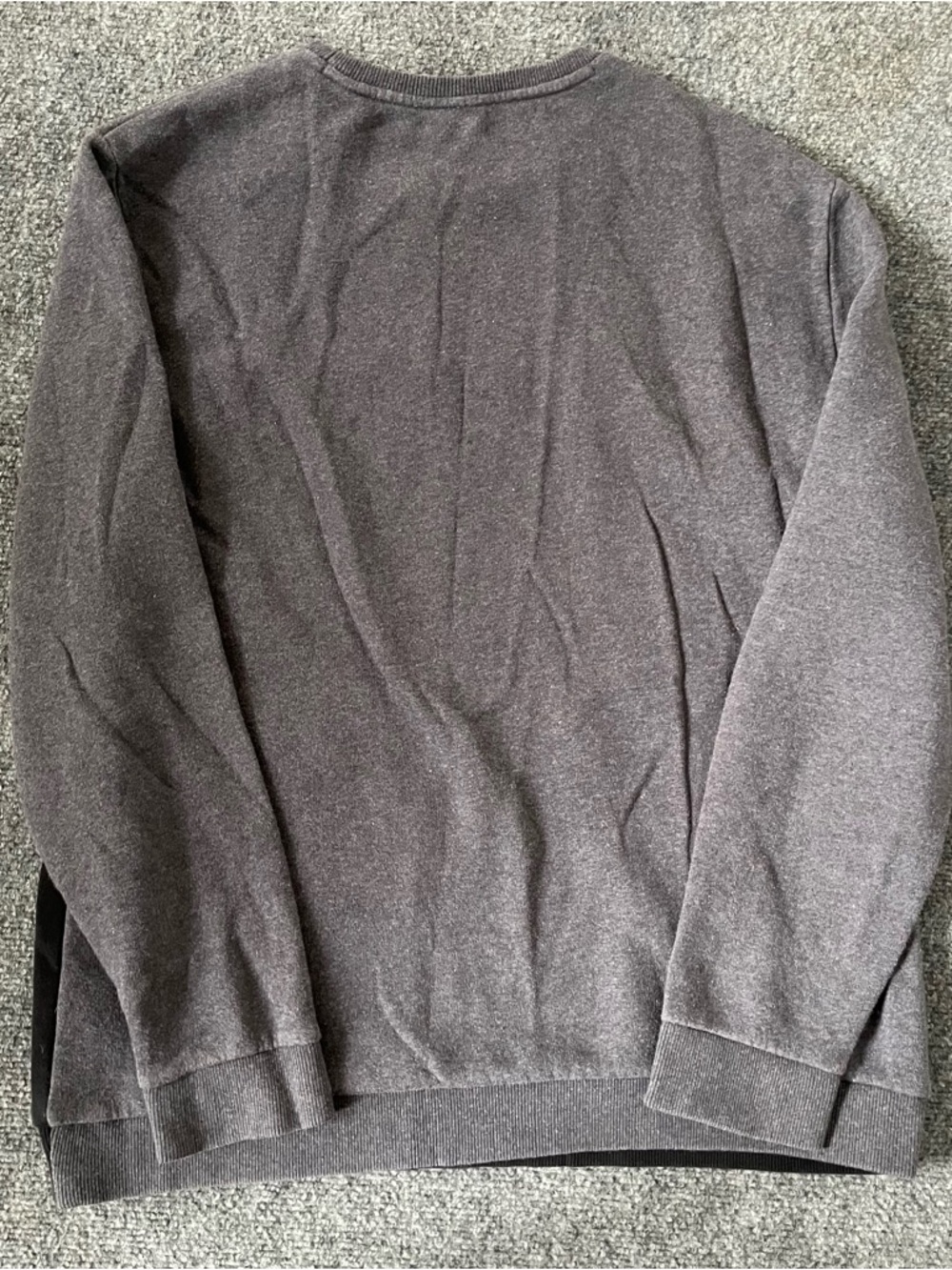 Calvin Klein Grey and Black Fleece-Lined Crewneck - Picture 7 of 7